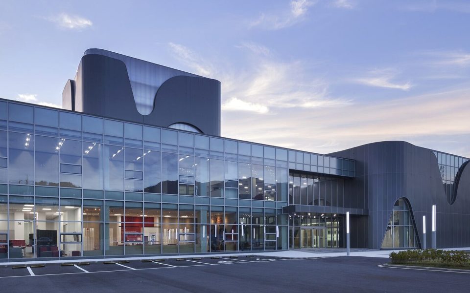 2._Exterior_Visitor_Center_Night_Shot_(Copyright-Yum__Sunghoon)-min